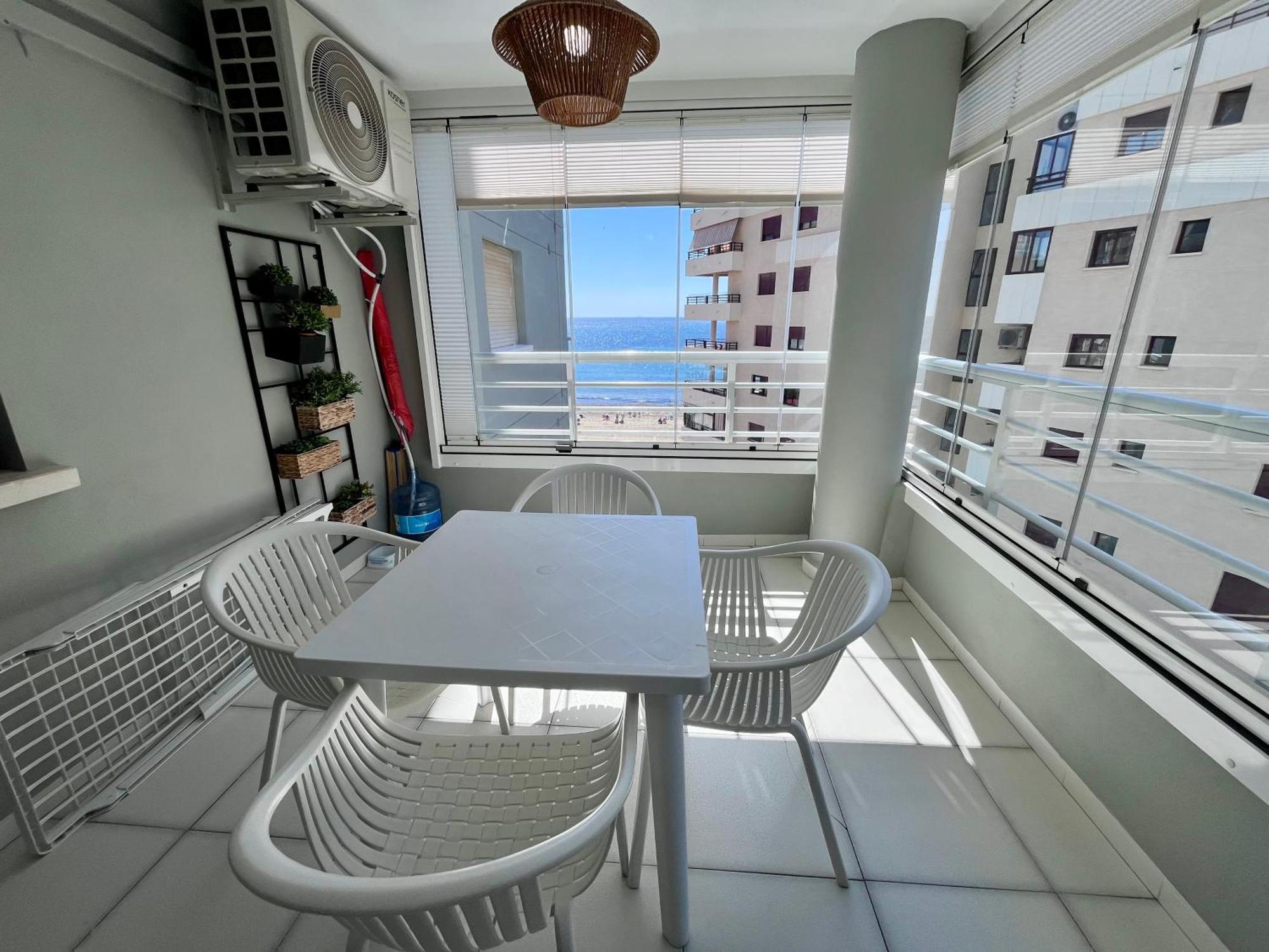 Modern Apartment On The Beach With Pool Calpe Eksteriør billede